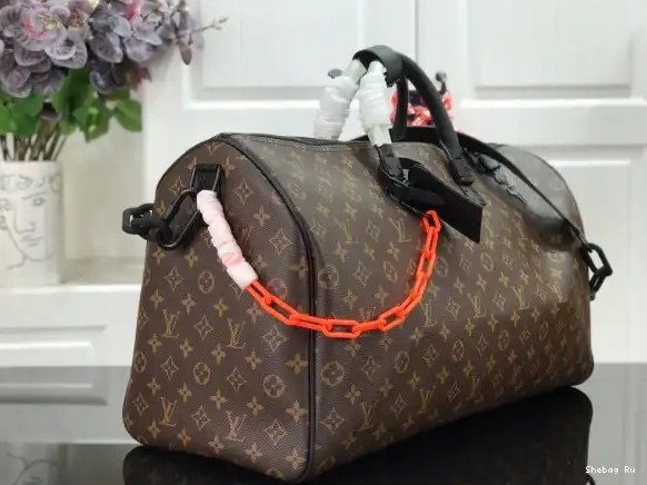 VUITTON KEEPALL BANDOULIÈRE LOUIS 50 0611